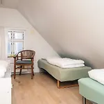 14 Person In Casa de Férias Ribe